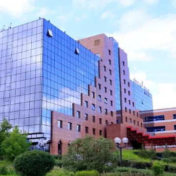 Chinggis Khaan Hotel Ulaanbaatar Отели рядом с достопримечательностью «Сүхбаатарын Талбай»