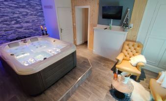 Suite Eden Jacuzzi Prive