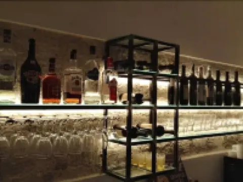 Ideal City Walk Hotels in Naples