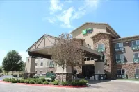 Holiday Inn Express & Suites Tehachapi Hwy 58/Mill ST.