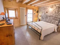 Albergo Diffuso - Cjasa Ustin Hotels in Barcis