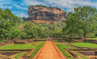 Sunshine Resort & Spa Sigiriya