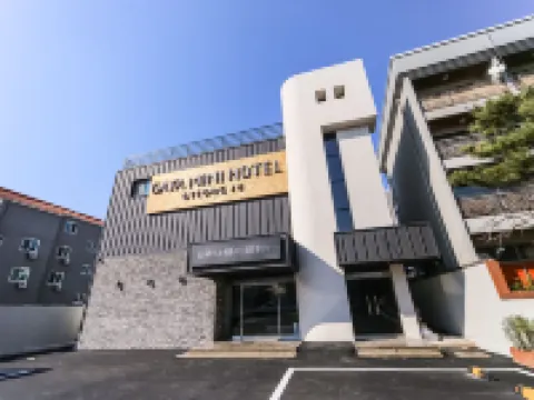 ガヤ ミニ ホテル キョリムフォレスト周辺のホテル