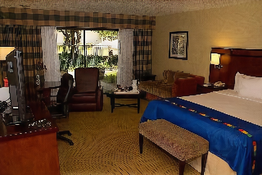 The Hotel Fresno