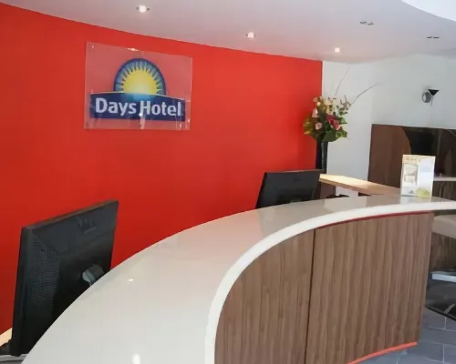 Ramada by Wyndham Hounslow - Heathrow East Public Areas Photos
