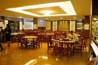 펠랑기 호텔 & 리조트