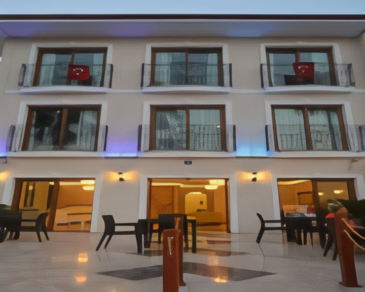 Cennet Life Hotel (Cennet Life Otel)