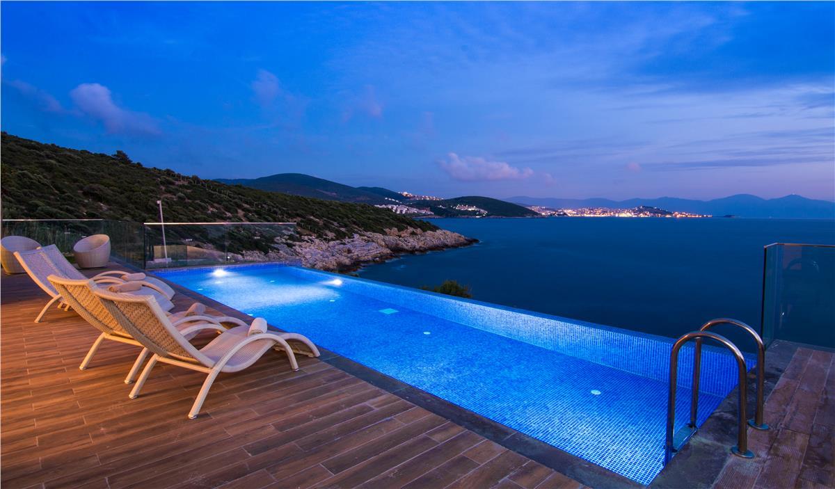 Pine Bay Holiday Resort