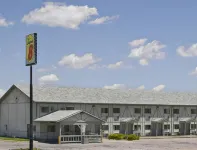 Super 8 by Wyndham Kimball