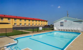 Super 8 by Wyndham Bowling Green South