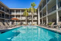 La Quinta by Wyndham Orange County Airport Hotels in Orange County