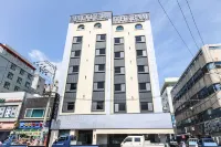 Hound Hotel Tongyeong Hangnam Branch Hotels in Tongyeong-si