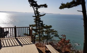 Taean Santorini Pension