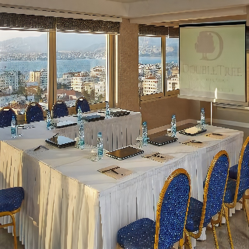 DoubleTree by Hilton Izmir - Alsancak