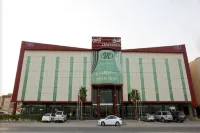 Meral Crown Hotel
