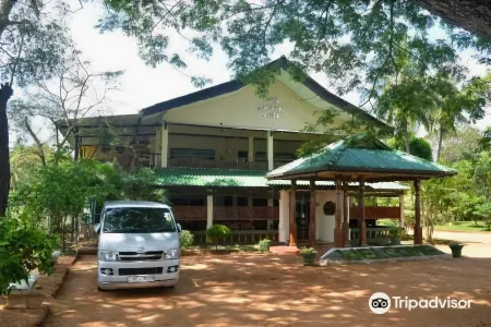 Nilketha Villa Eco Hotel