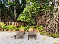 Dilu River Villa Hotels in Moragalla