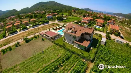 Gocek Naz Hotel Отели в г. Gocek