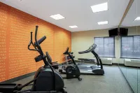La Quinta Inn & Suites by Wyndham PCB Pier Park Area - gimnasio