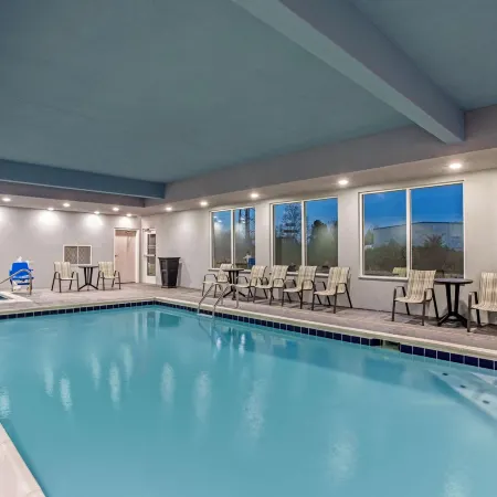 La Quinta Inn & Suites by Wyndham Paducah