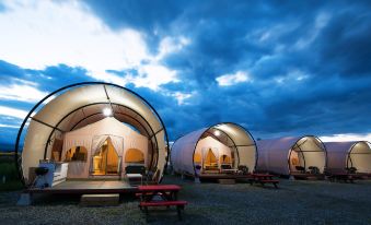 Gangneung Base Camp Glamping