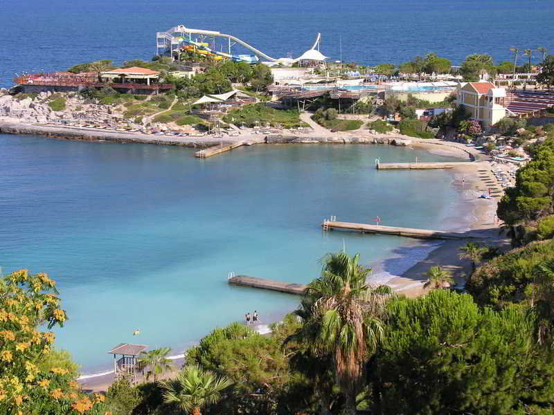Pine Bay Holiday Resort