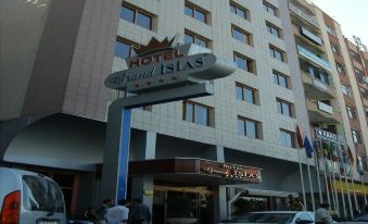 Grand Isias Hotel
