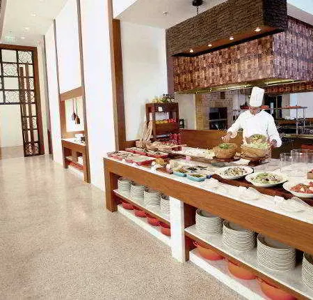 Kochi Marriott Hotel