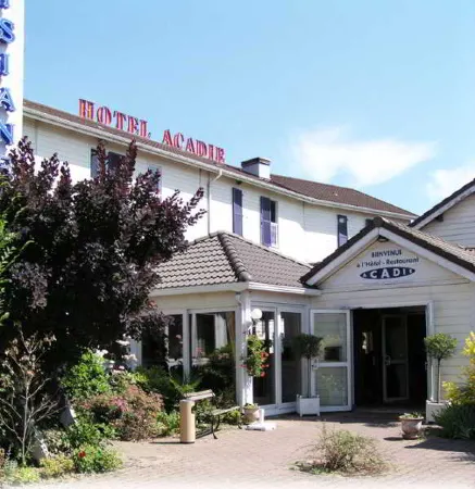 Best Western Hotel Acadie Paris Nord Villepinte Отели рядом с достопримечательностью «Fresque "Abri bus 2"»