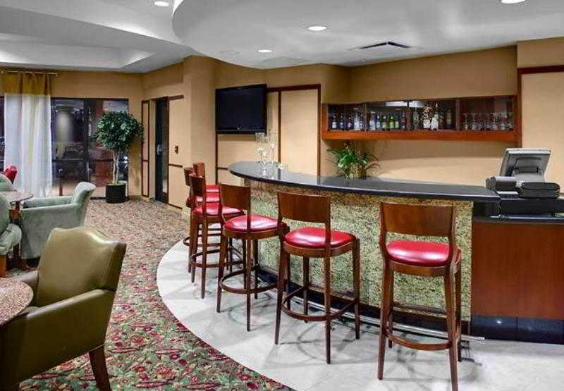 Courtyard by Marriott Fayetteville