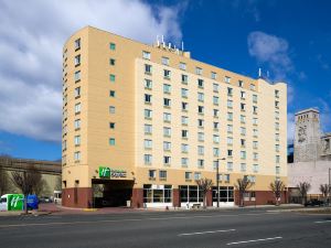 Holiday Inn Express Philadelphia - Penns Landing