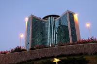 Pars Hotel Tabriz Hotels near Qaem Maqam Fridge