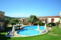 Residenza Pierre et Vacances Badus Hotels in Trinità dAgultu e Vignola