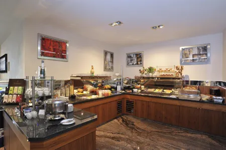 Hotel Concorde Отели рядом с достопримечательностью «Зоологическая государственная коллекция Мюнхена»