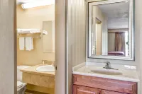 HomeSpring Inn & Studios Hotel a Rocky Hill