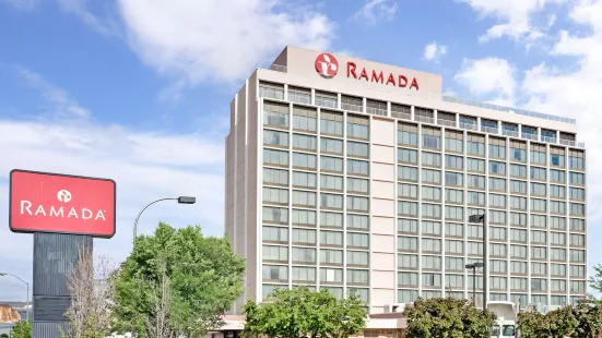 Ramada by Wyndham Reno Hotel & Casino