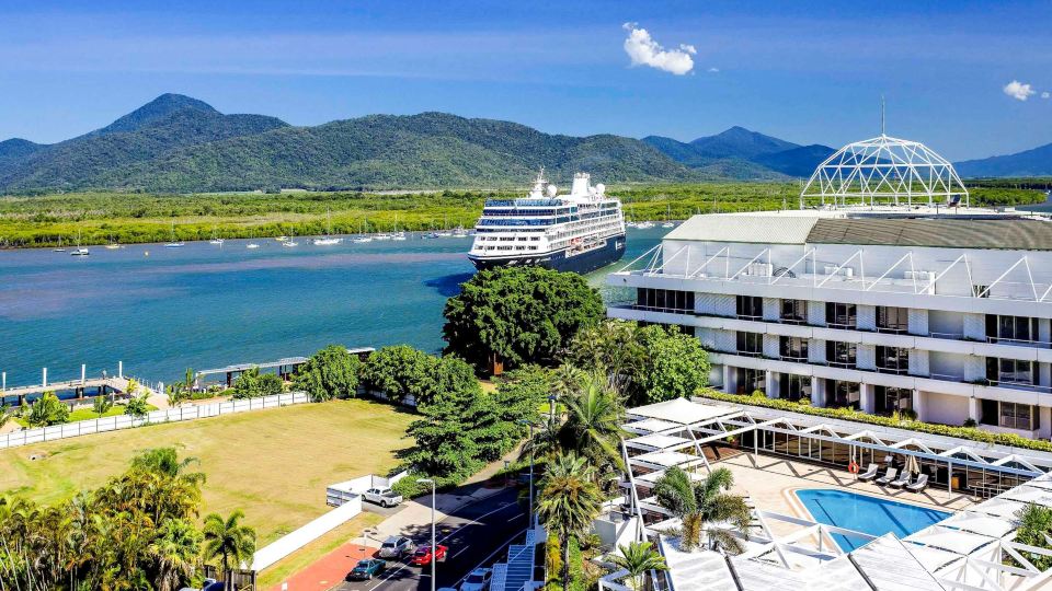 The Reef Hotel Casino Cairns - Handwritten Collection