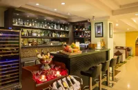 Best Western Green Hill Hotel - bar