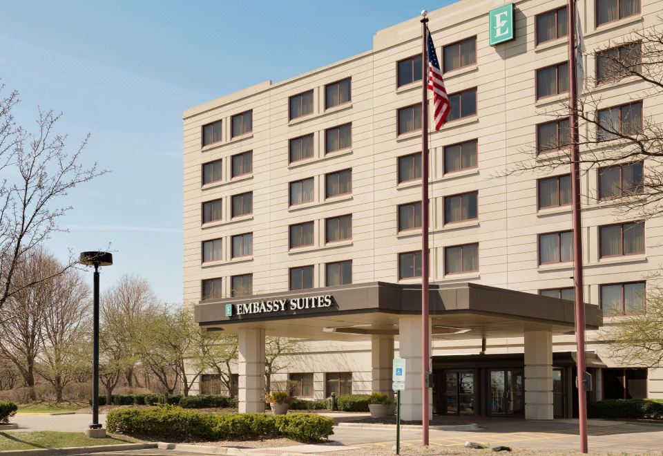 Embassy Suites by Hilton Chicago North Shore Deerfield