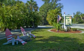 Anchor Inn and Cottages