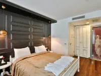 سيناتوس هوتل - سبشال كلاس Hotels near رصيف ميناء الحريم