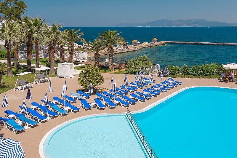 Le Bleu Hotel & Resort Kusadasi - Ultra All Inclusive