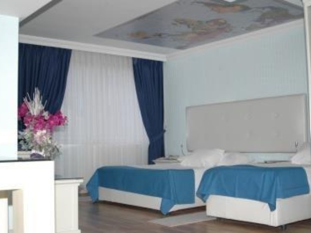 Hotel Etap Mola