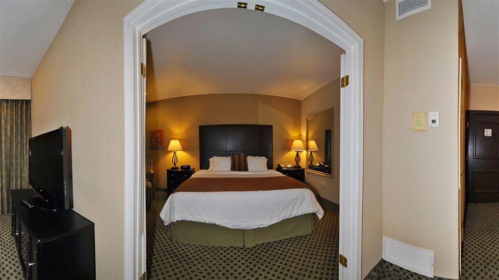 Best Western Plus Meridian Inn & Suites, Anaheim-Orange