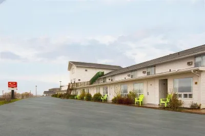 Econo Lodge  Inn & Suites Hotels in Saint John