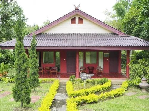 Ban Rai Tin Thai Ngarm Eco Lodge Các khách sạn ở Mae Rim