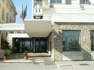 Hotel Mediterraneo