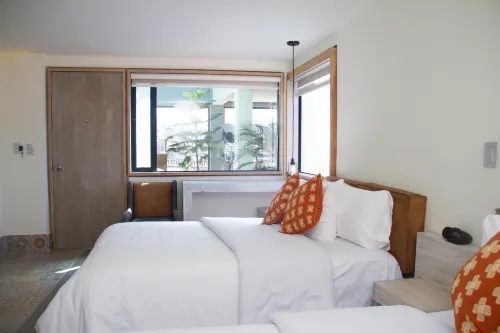 Hotel Helverica - Pet Friendly
