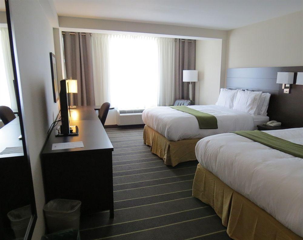 Holiday Inn Express Sault Ste Marie, an Ihg Hotel