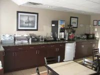 Quality Inn Montgomery South - sarapan
